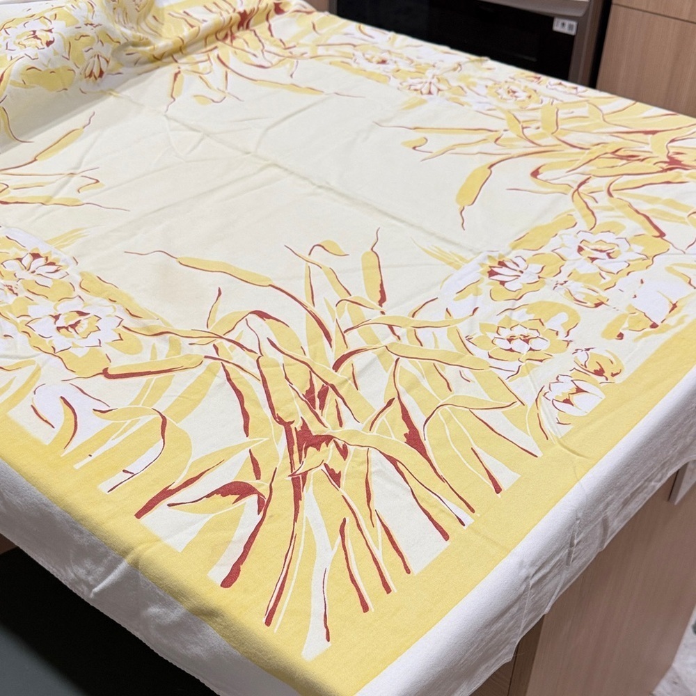 Vintage Floral Yellow, rust red and White Tablecloth - Picture 2 of 11